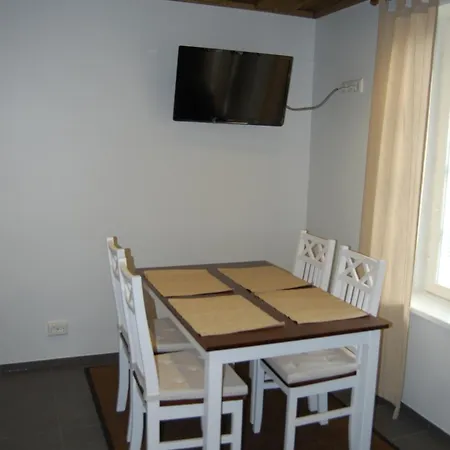 Bjaerkas Golf & Country Club Apartment *
