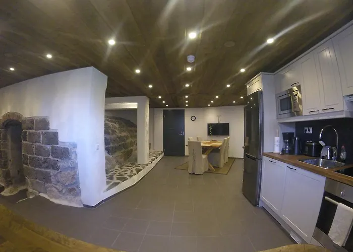 Апартаменты Bjaerkas Golf & Country Club Нивелакс